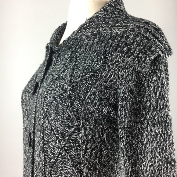 Forever 21 Black Gray Knit Sweater - Picture 6 of 8